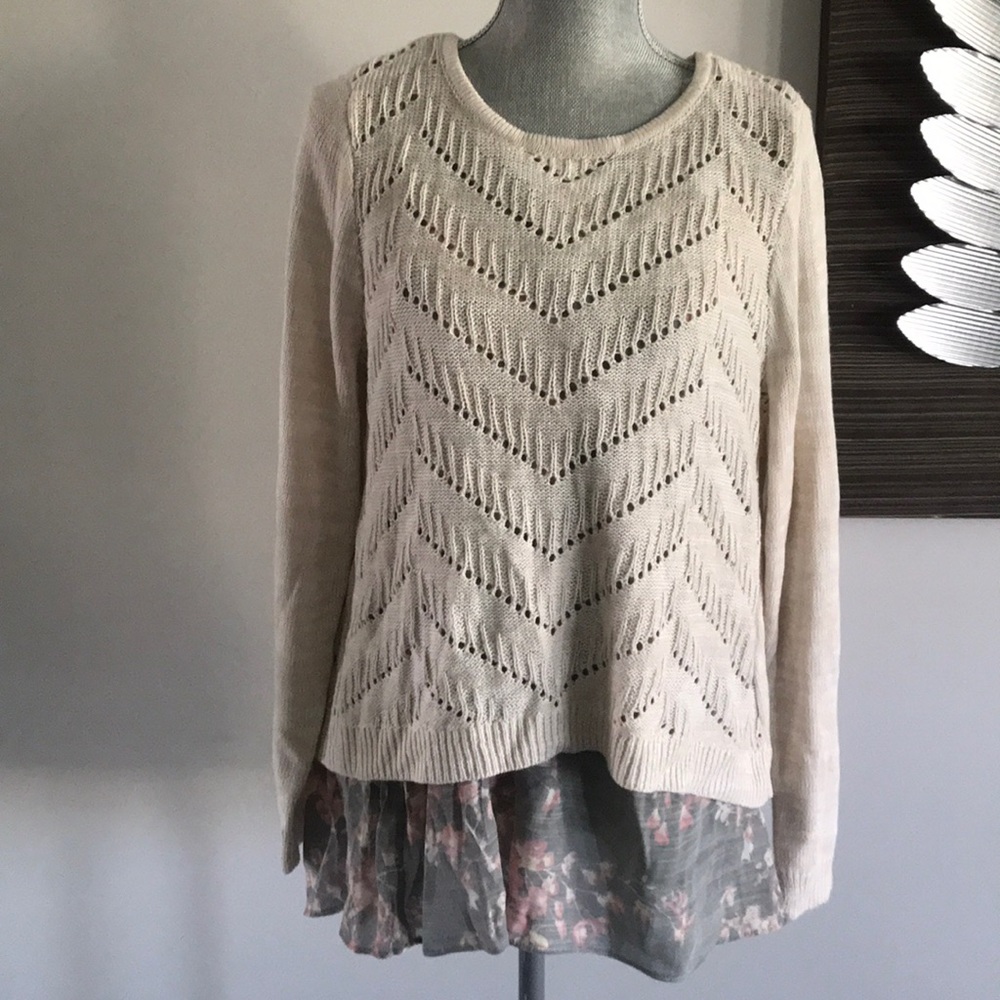 Super cute tunic sweater - Picture 2 of 2